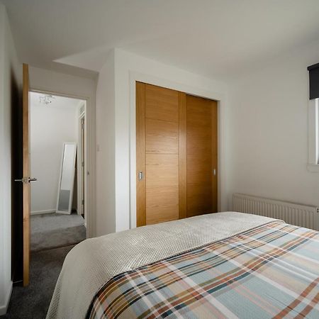 Ness Riverfront Holiday Home - City Centre Ίνβερνες Εξωτερικό φωτογραφία