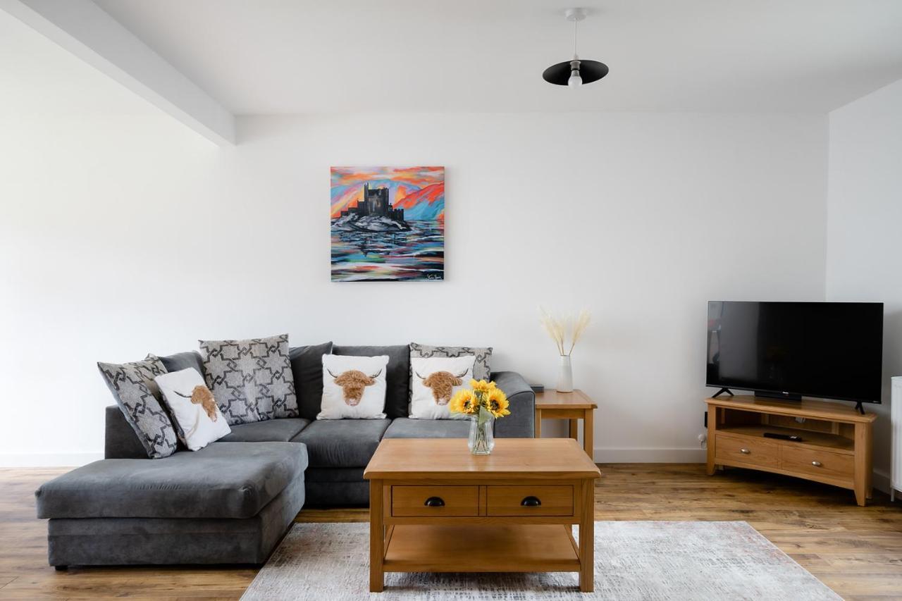 Ness Riverfront Holiday Home - City Centre Ίνβερνες Εξωτερικό φωτογραφία